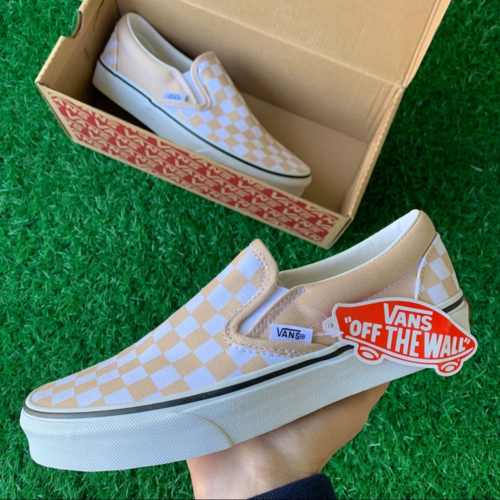 NWT: Vans Classic Checkerboard slip on frappe